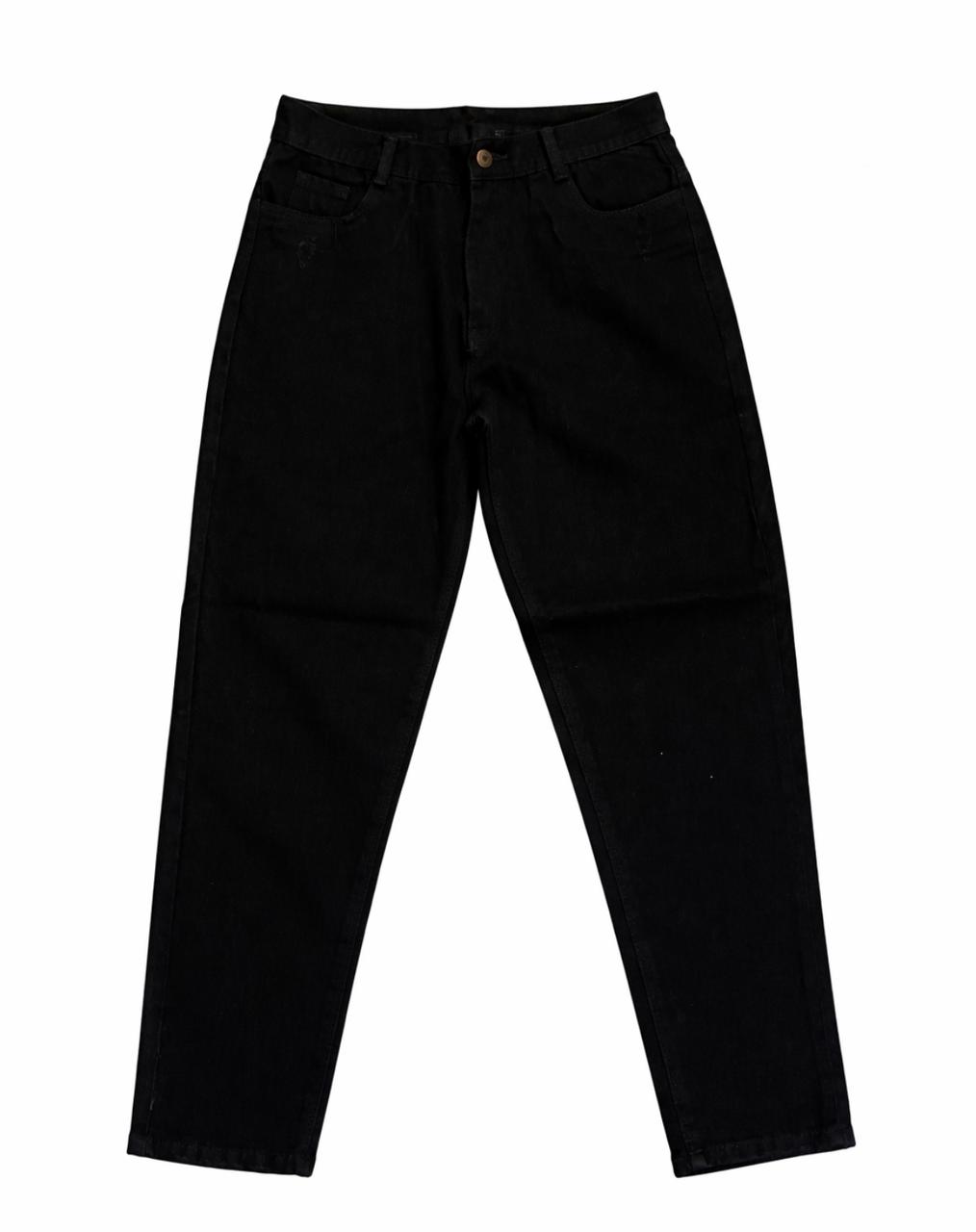 Timeless Black Straight Jeans