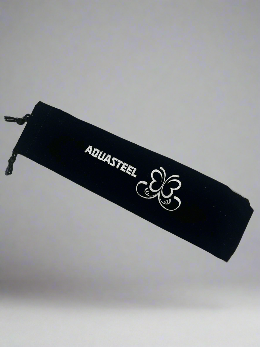 Pocket size telescopic straw with linen bag