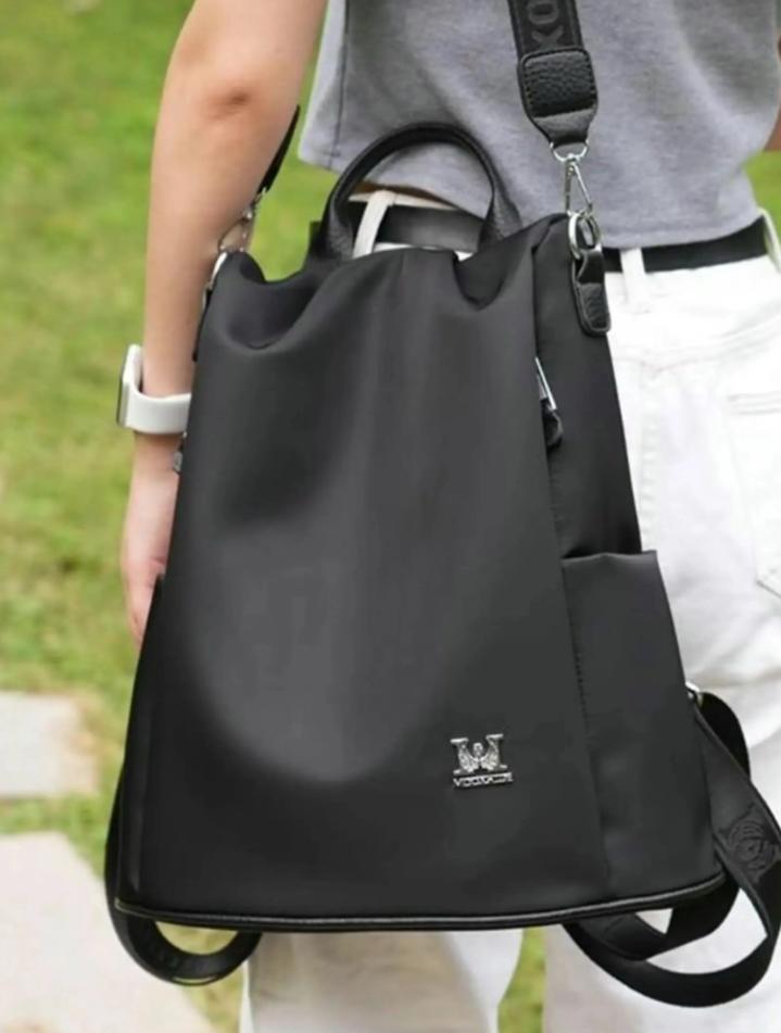 Minimalist Backpack – Black