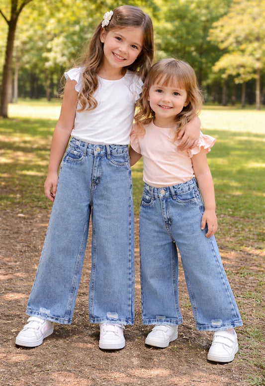 Little Trend Wide-Leg Jeans