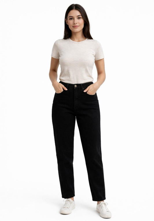 Timeless Black Straight Jeans